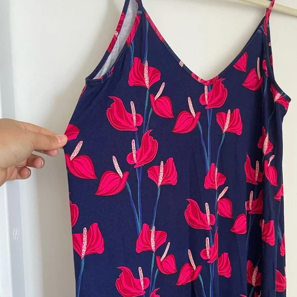 Ava Sky Navy and Red Floral Dress - Picture 6 of 6